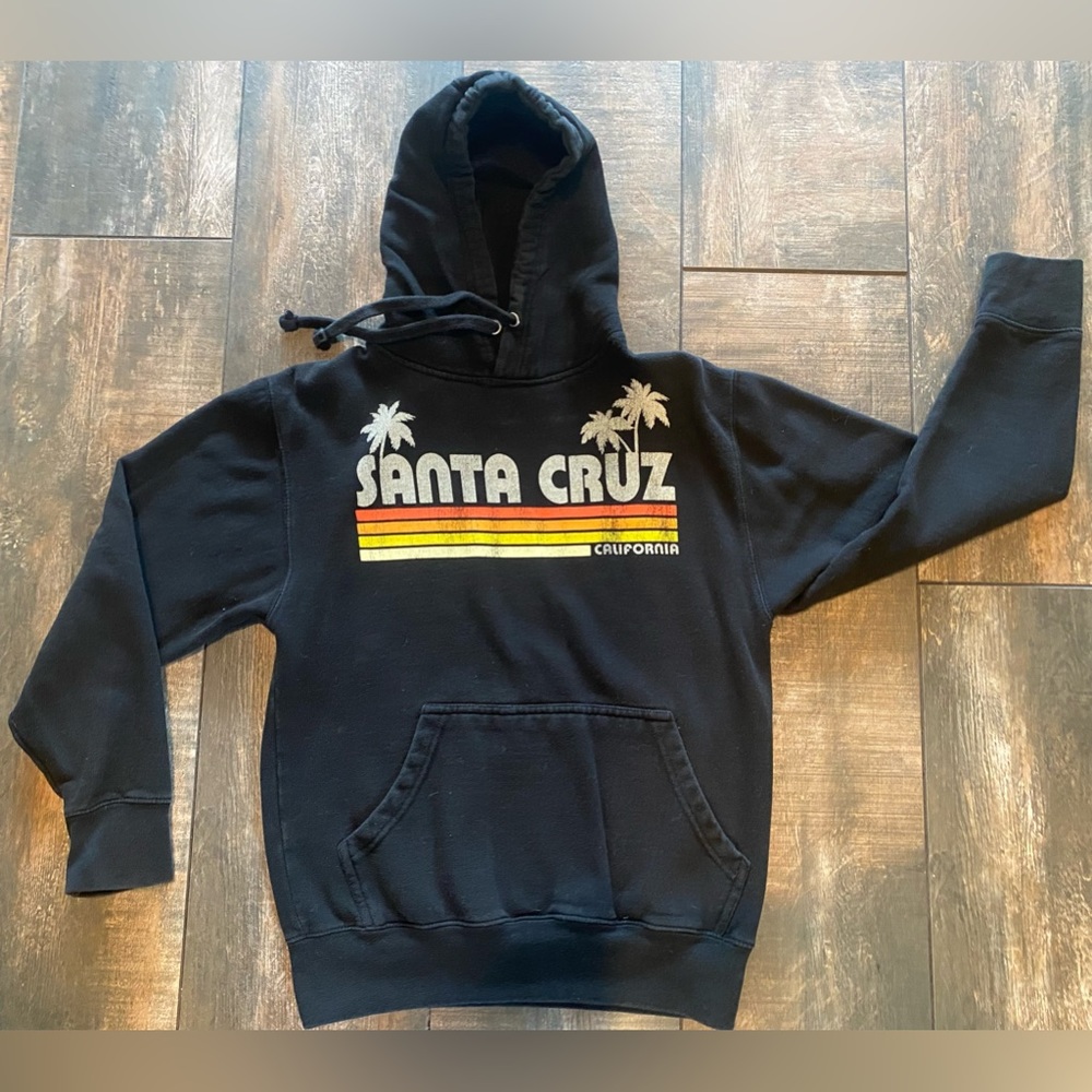 Santa Cruz California, Women’s Small Black Hoodie Retail $60